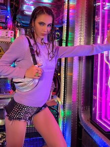 PUNK 字母和火焰圖案套頭毛衣 - 紫色 - 查看 5