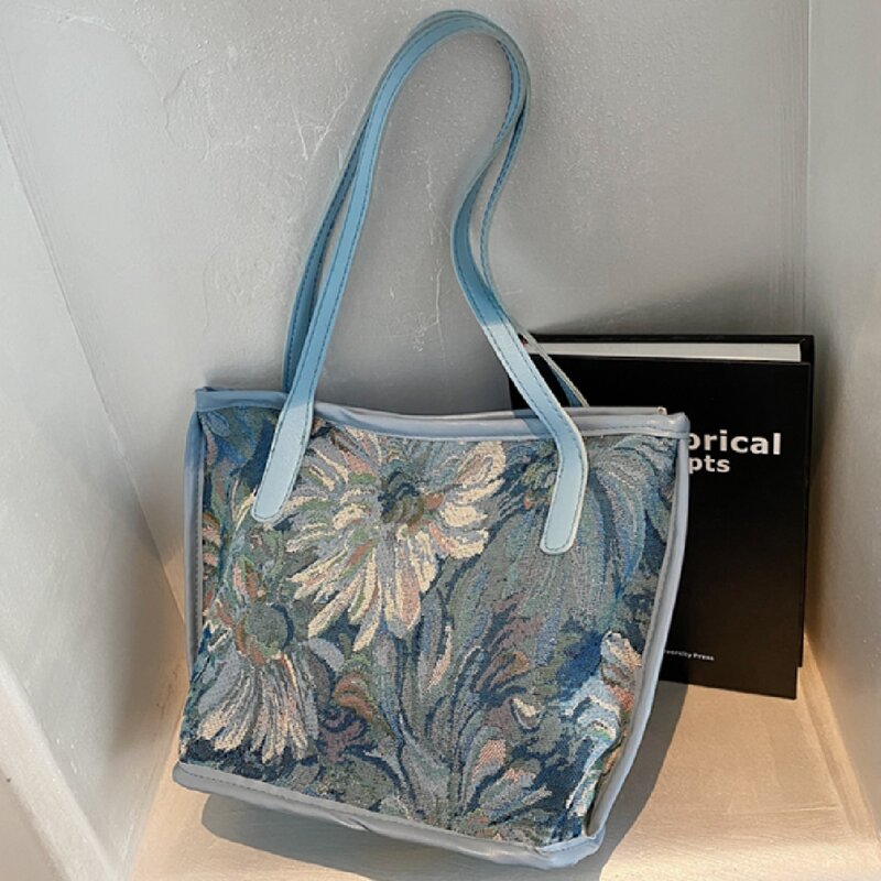 

Flower Pattern Tote Bag, Multicolor