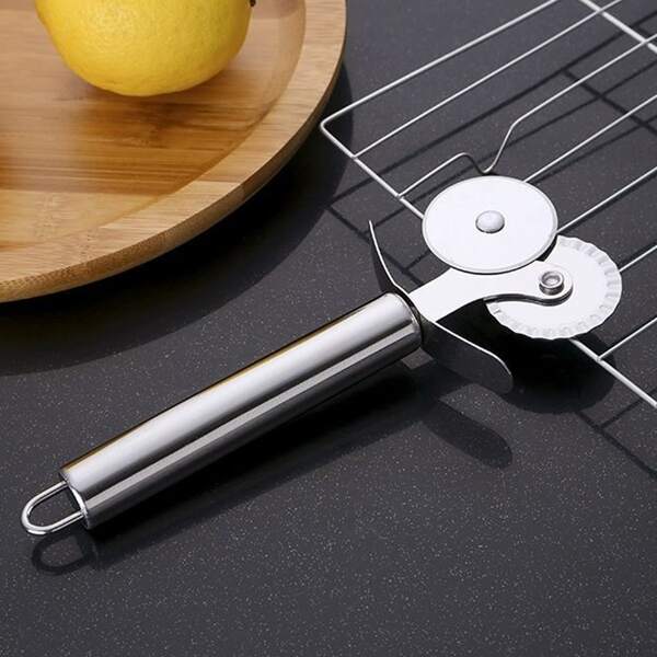

1pc Stainless Steel Pizza Roller Cutter, Silver