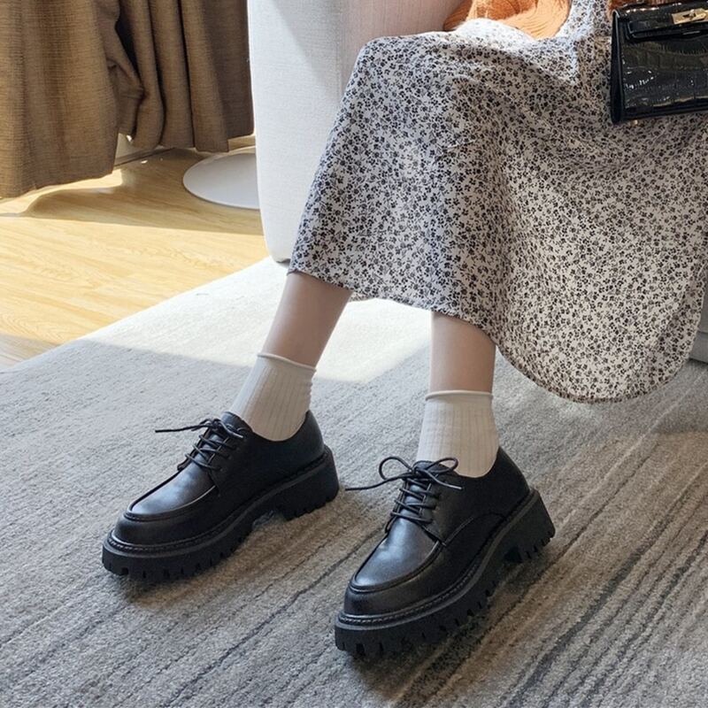 

Lace Up Front Platform Oxford Shoes, Black