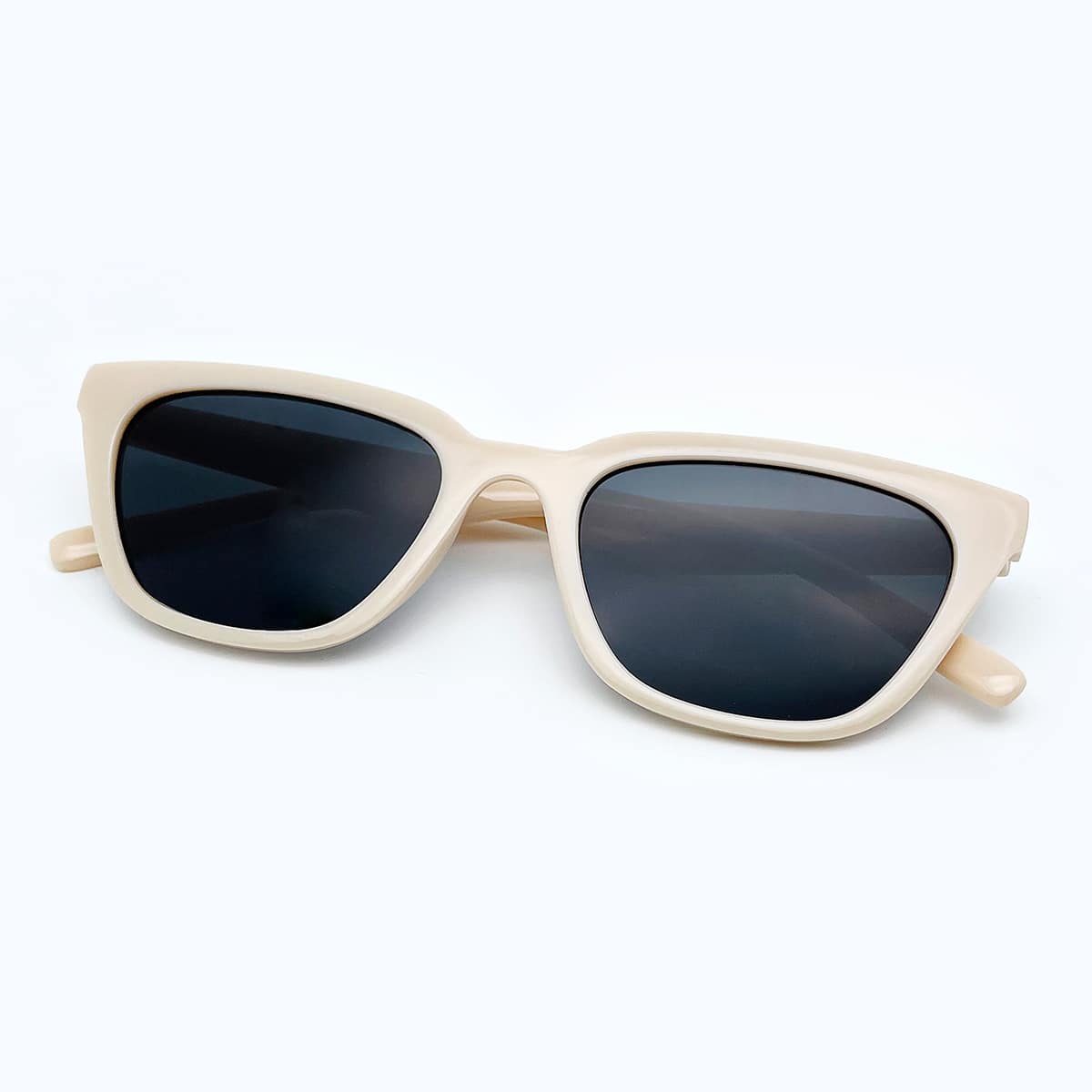 

Square Frame Sunglasses