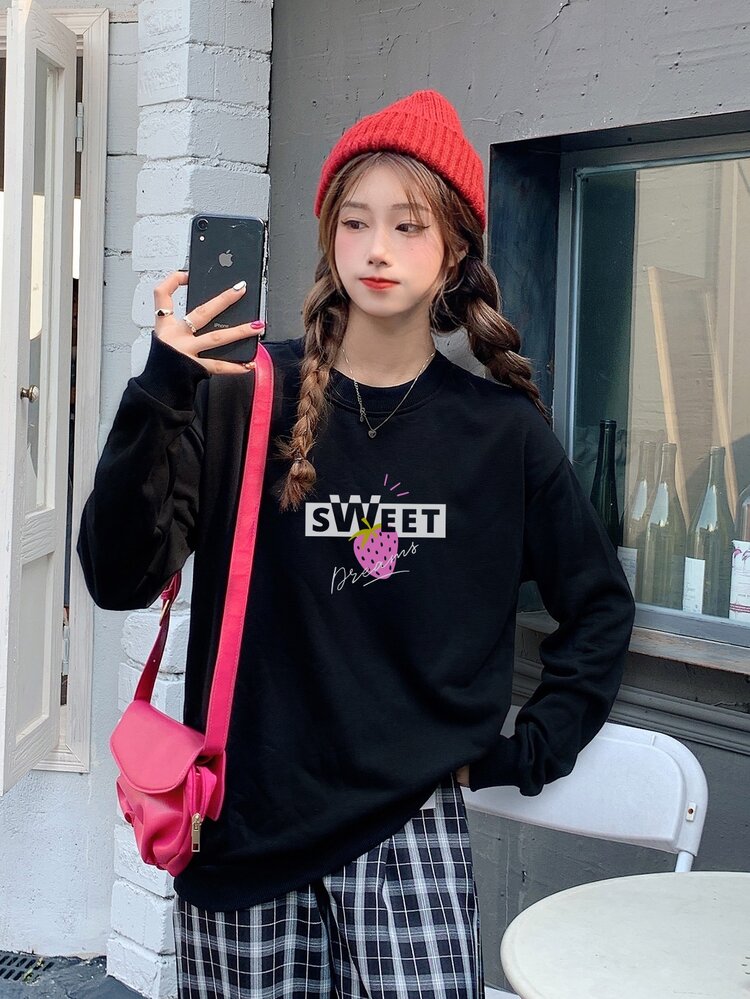 Strawberry & Letter Graphic Drop Shoulder Pullover - Black - View 1