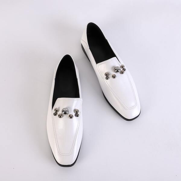 

Minimalist Beaded Decor Loafers, White