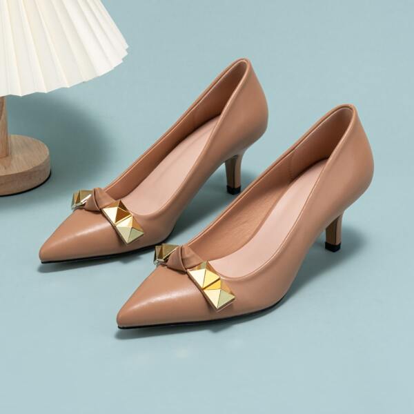 

Minimalist Studded Decor Point Toe Court Pumps, Apricot