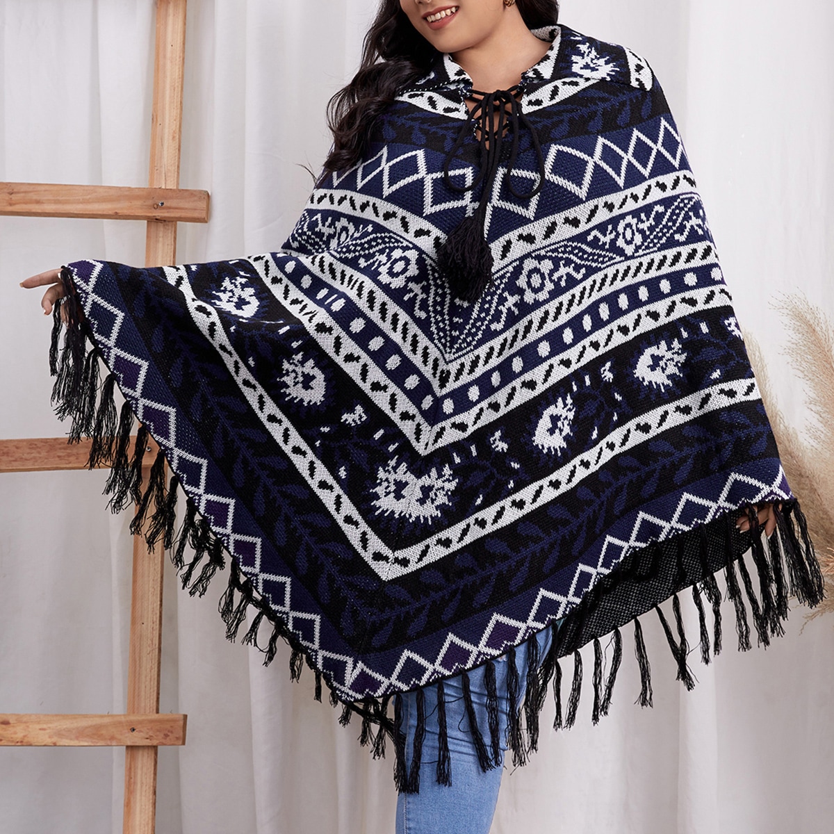 размера плюс Пончо с шевронным узором & с узором аргайл с бахромой узлом с бахромой вязаный