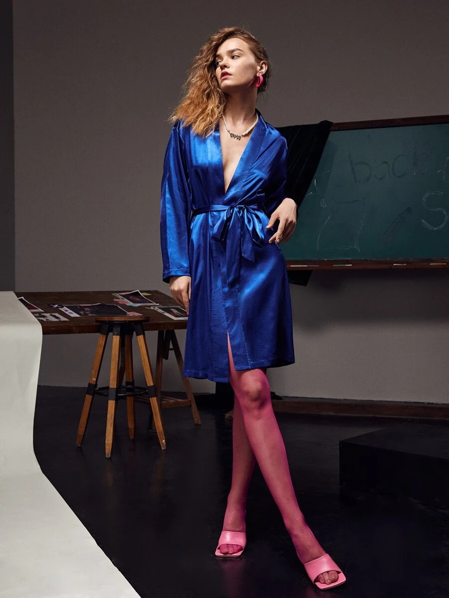 Venom Duvel Scorpion Print Belted Satin Kimono - Blue - View 1