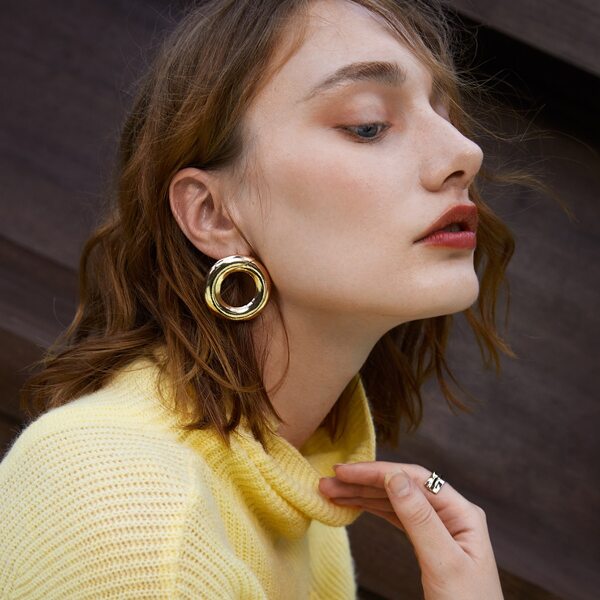 

Round Stud Earrings, Gold