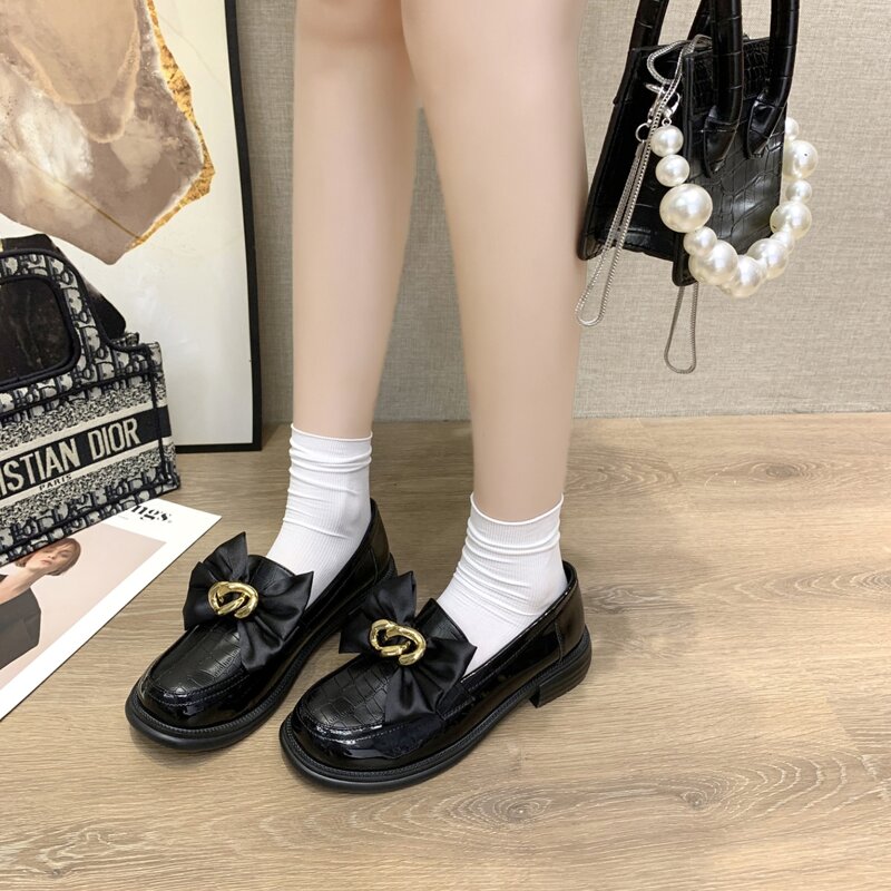 

Bow Decor Flat Loafers, Black