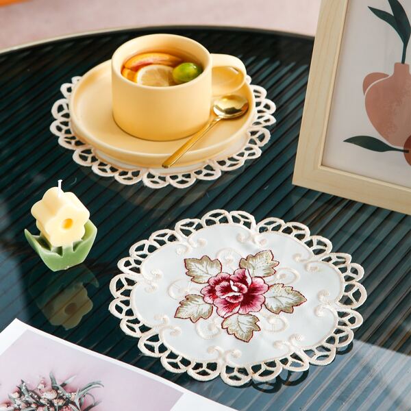 

1pc Flower Embroidery Placemat, Multicolor