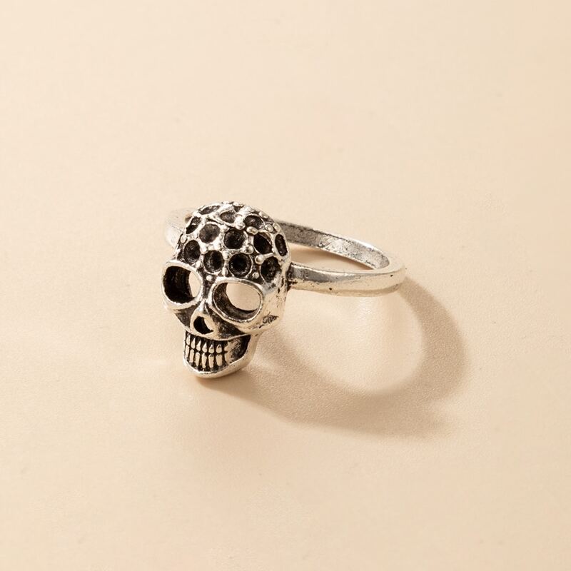 

Halloween Skull Decor Ring, Silver