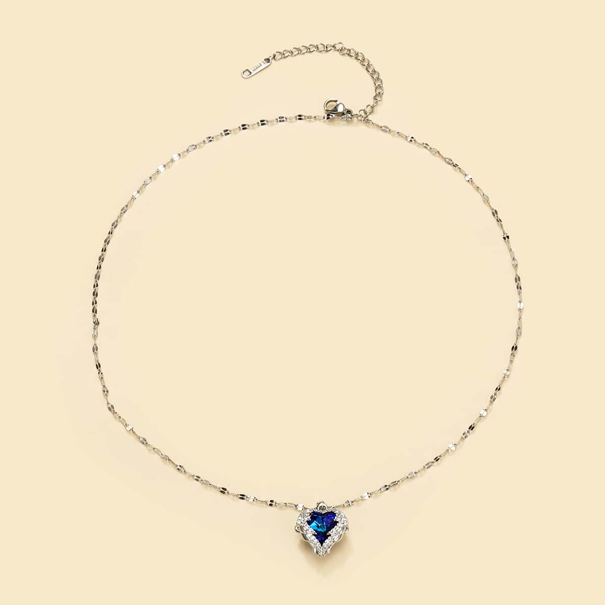 

Rhinestone Pendant Necklace, Blue