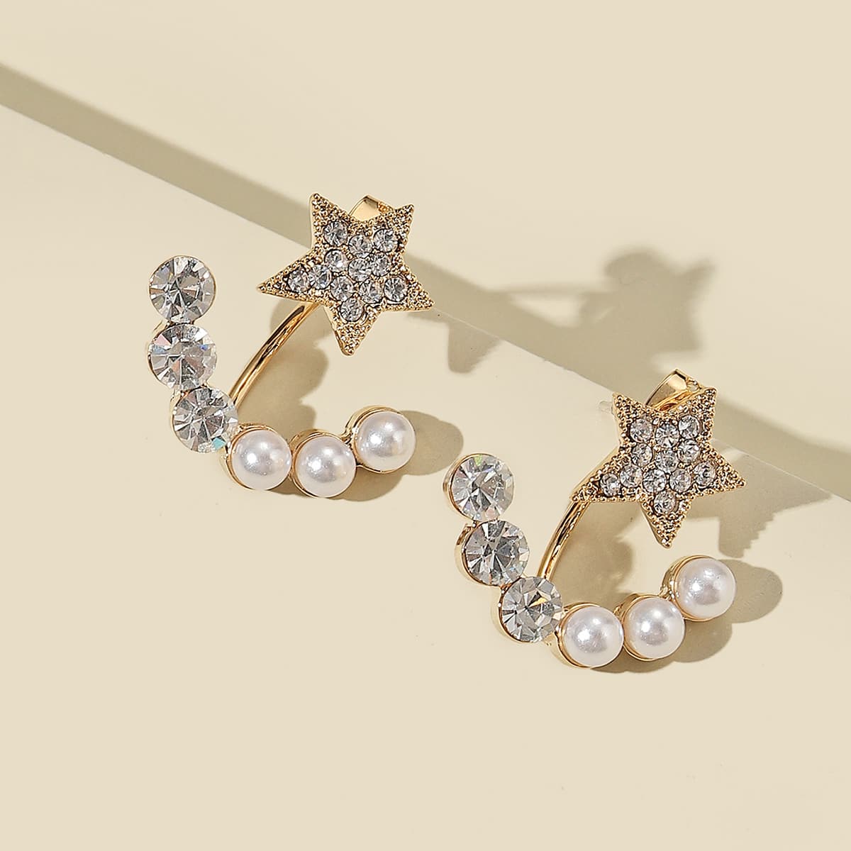 

Rhinestone & Faux Pearl Decor Earrings, White