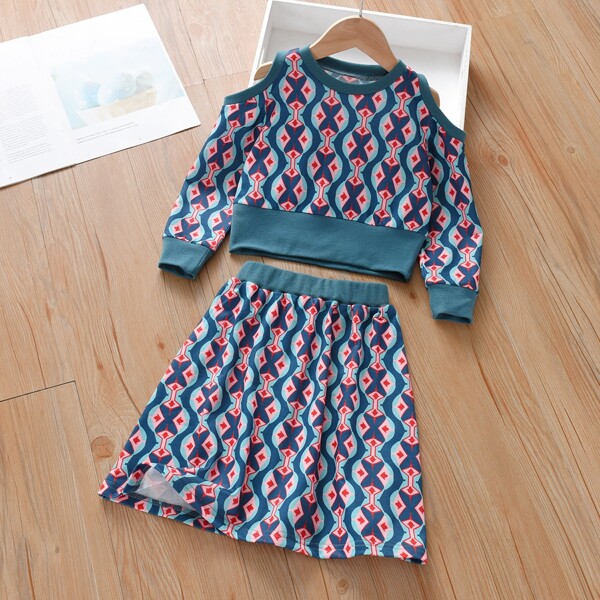 

Toddler Girls Allover Print Cold Shoulder Pullover & Skirt, Multicolor