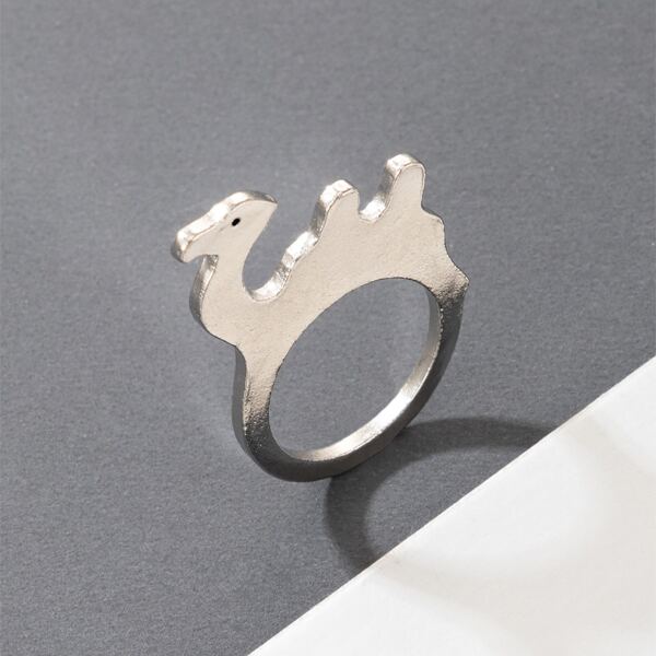 

Camel Design Ring, Silver