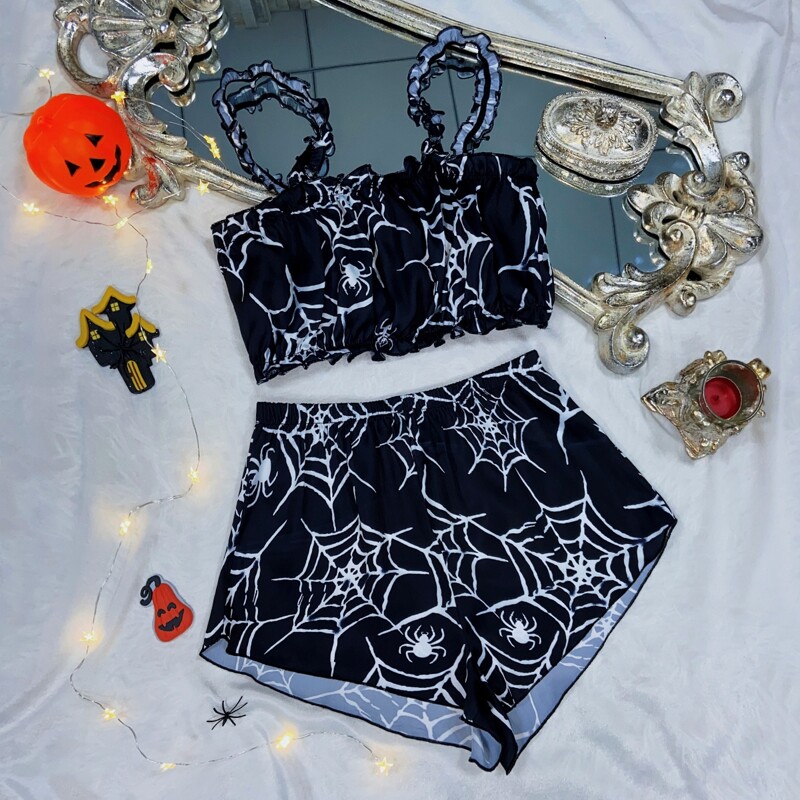 

Spider Web Print Lettuce Trim Satin PJ Set, Black and white