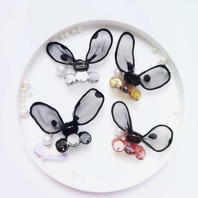 

2pcs Random Bow Decor Hair Claw, Multicolor