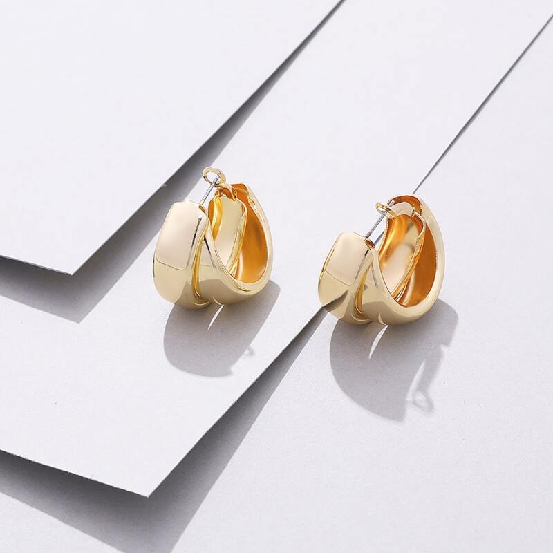 

Minimalist Hoop Earrings, Gold