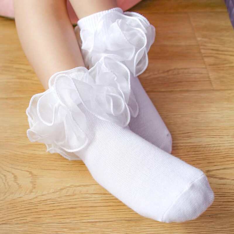 

Ruffle Trim Ankle Socks, White