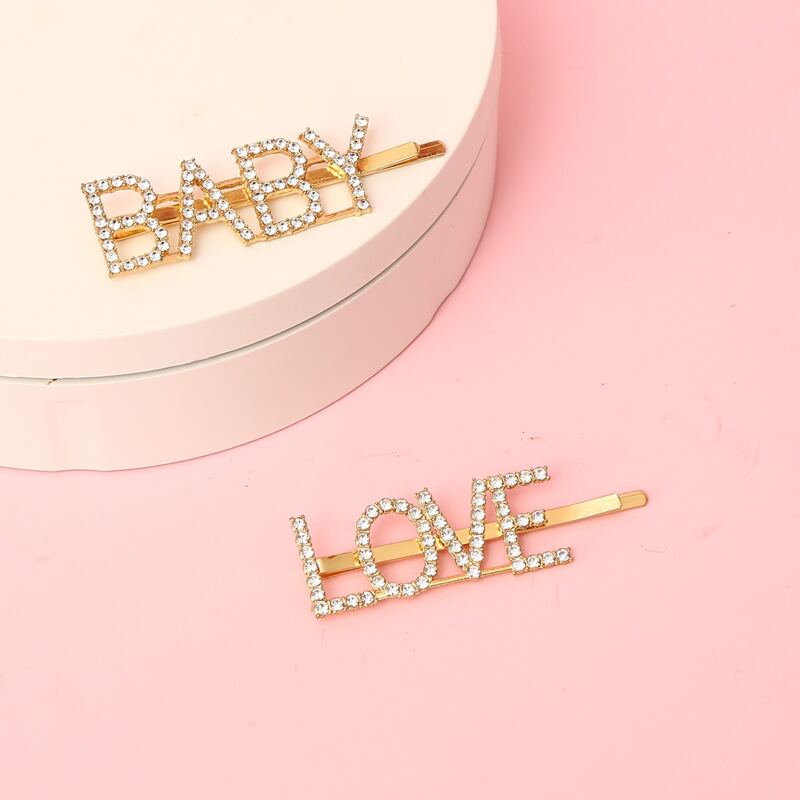 

2pcs Rhinestone Letter Hair Clip, Gold