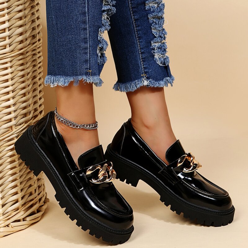 

Chain Decor Slip On Platform Loafers, Black