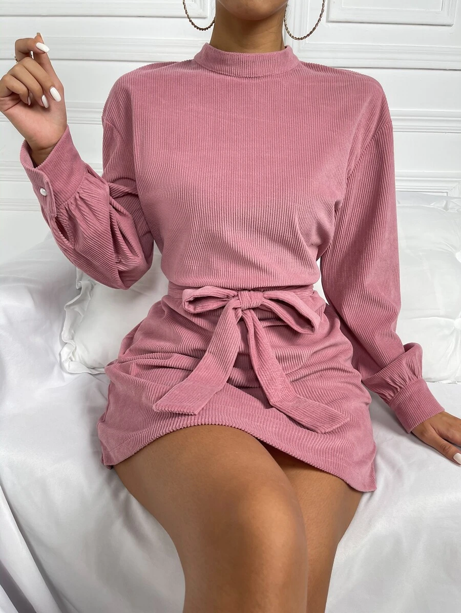 SHEIN Privé 小高領後鎖孔繫腰帶連衣裙 - 藕粉色 - 查看 1