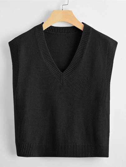 Franclia V-neck Knit Top