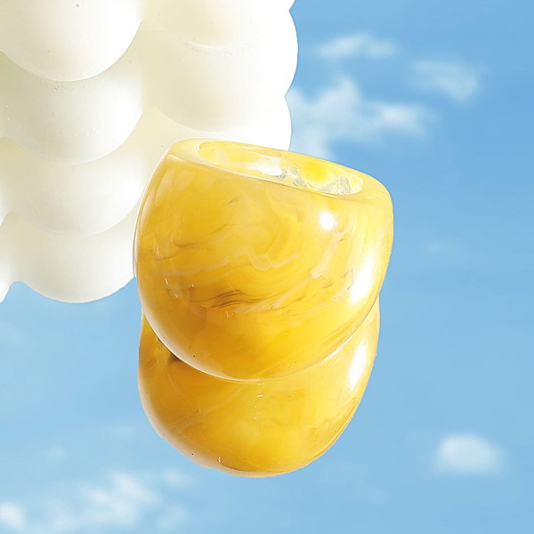 

Resin Chunky Ring, Yellow