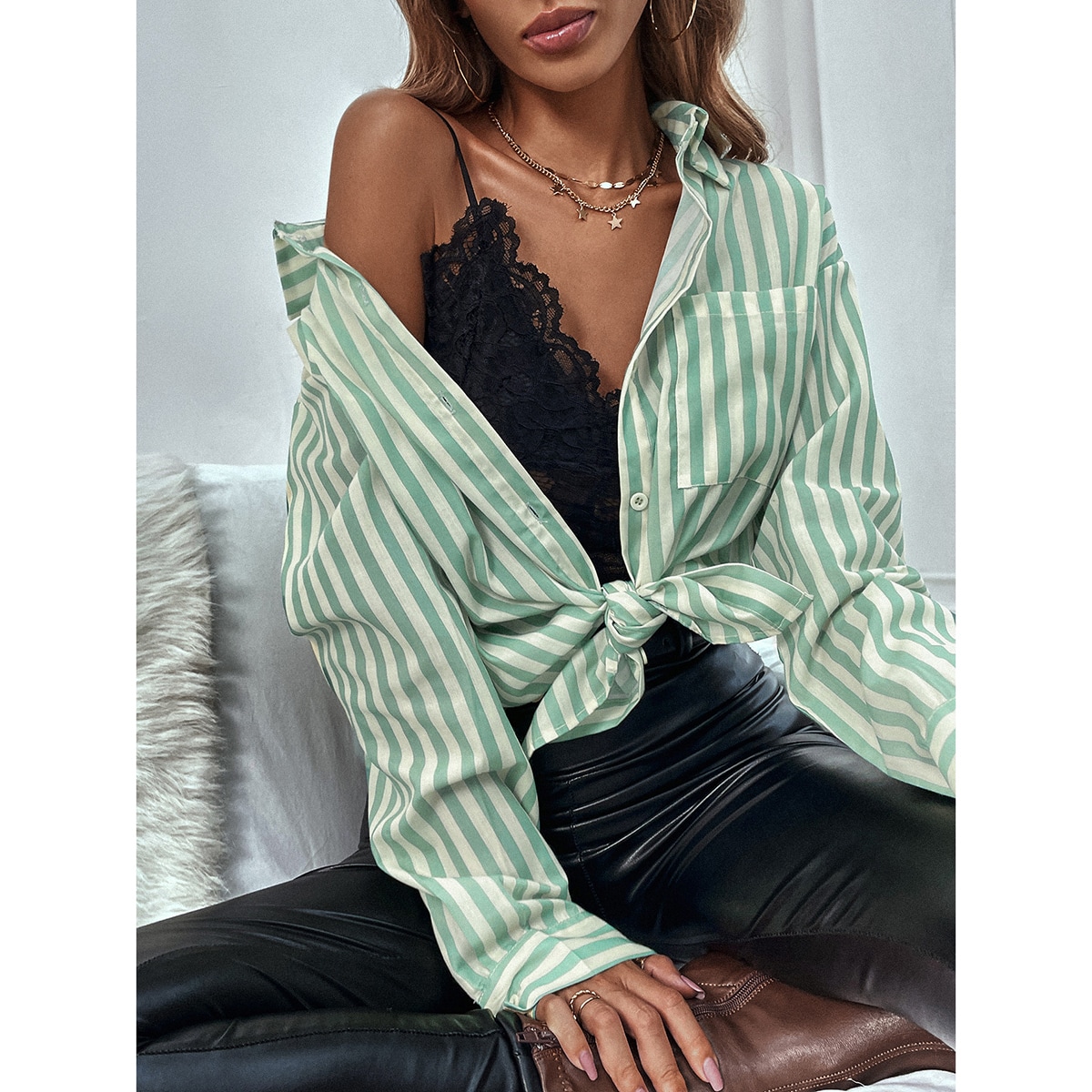 Блуза в полоску на пуговицах