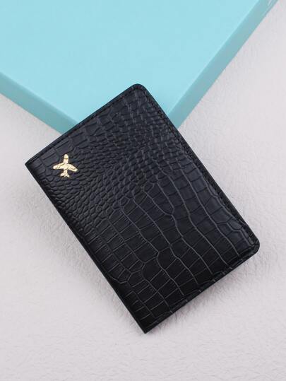 Minimalist Crocodile Embossed Passport Case Passport Holder Passport Wallet School Supplies School Stuff For School For Student Passport Cover Passport Bag For Travel For Holiday For Vacation Passport Pouch For Flight For Back To School For Men And Women Travel Essentials Travel Accessories