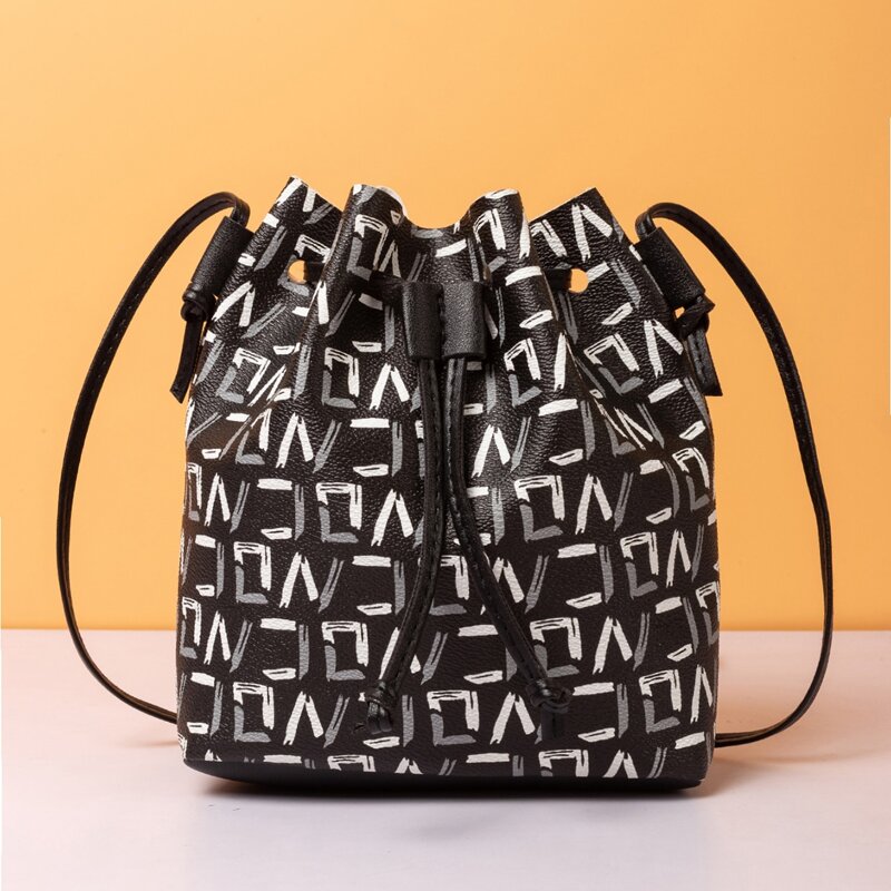 

Letter Graphic Drawstring Design Bucket Bag, Black and white