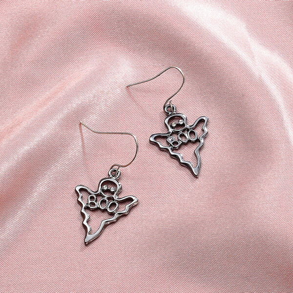 

Ghost Decor Drop Earrings, Gun black