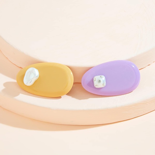 

2pcs Faux Pearl Decor Hair Clip, Multicolor