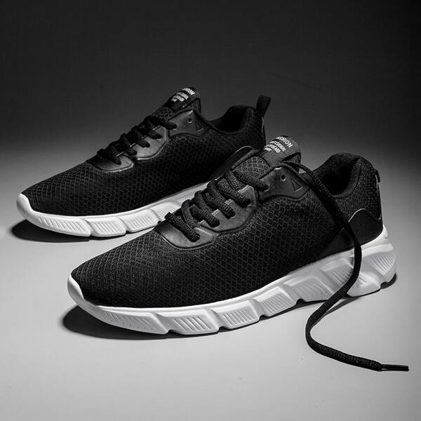 

Men Patch Decor Lace-up Running Shoes, Black