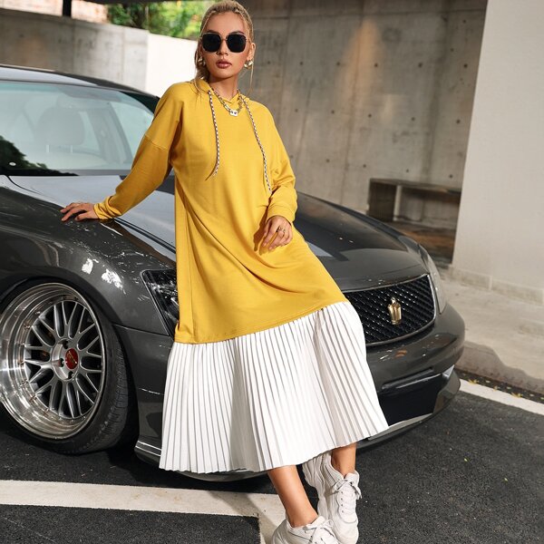 

Drop Shoulder Pleated Hem Drawstring Hoodie Dress, Multicolor