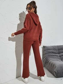 Mulvari Suéter con capucha tejido de canalé unicolor con pantalones tejidos - Color caoba - Ver 6