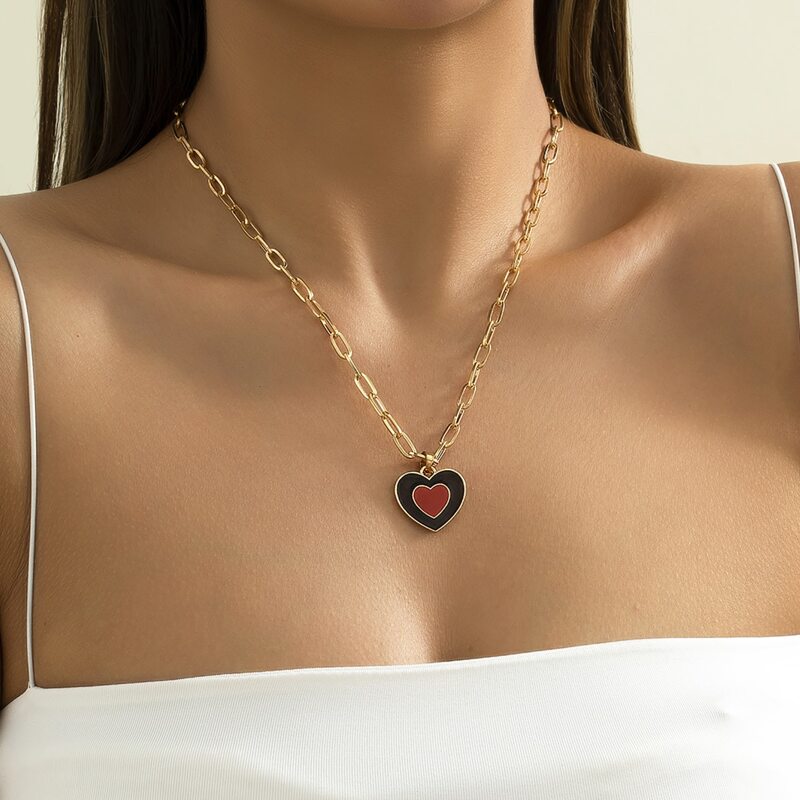 

Heart Pendant Necklace, Black