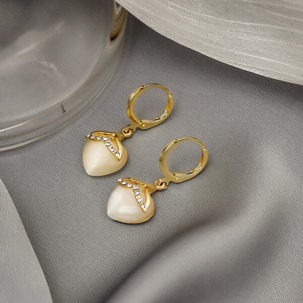 

Heart Decor Drop Earrings, Gold
