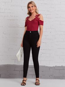 SHEIN Clasi Áo thun Tương phản ren màu trơn Giải trí - Màu Đỏ Sâu - Xem 4