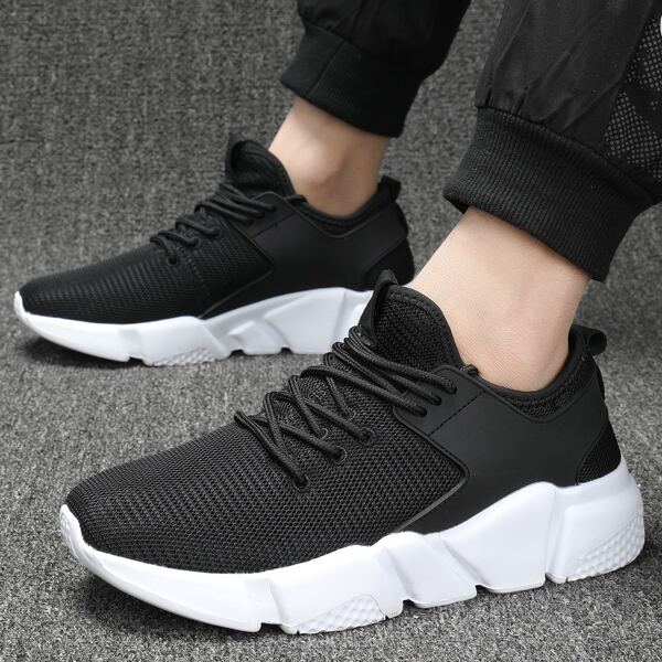 

Men Lace-up Front Breathable Running Shoes, Black
