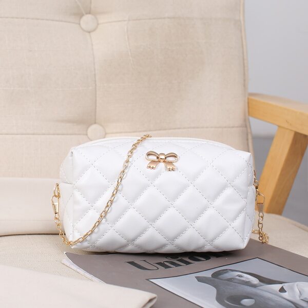 

Quilted Embossed Bow Decor Chain Bag, White