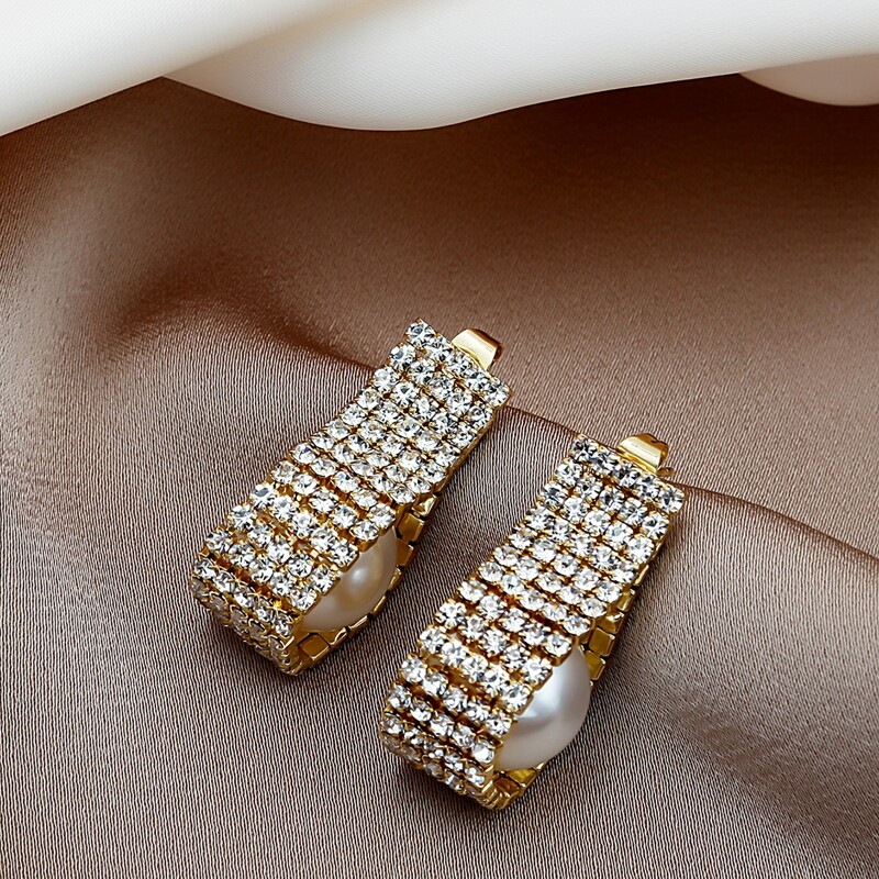 

Rhinestone Decor Earrings, Gold