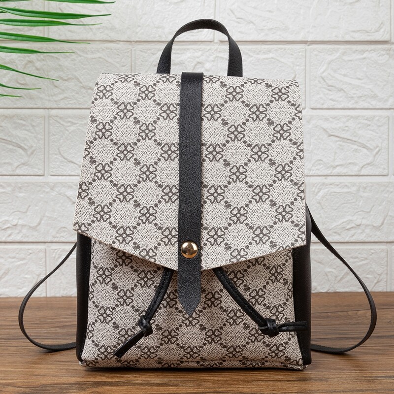

Allover Print Drawstring Design Flap Backpack, Black and white