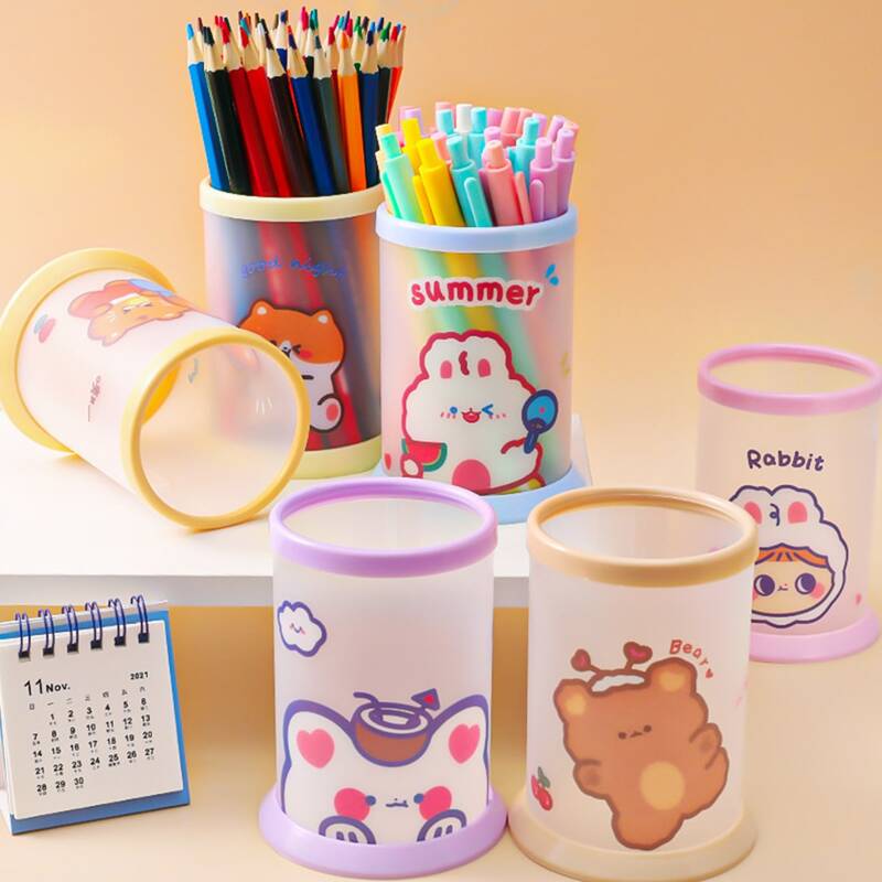 

1pc Cartoon Graphic Random Pen Holder, Multicolor
