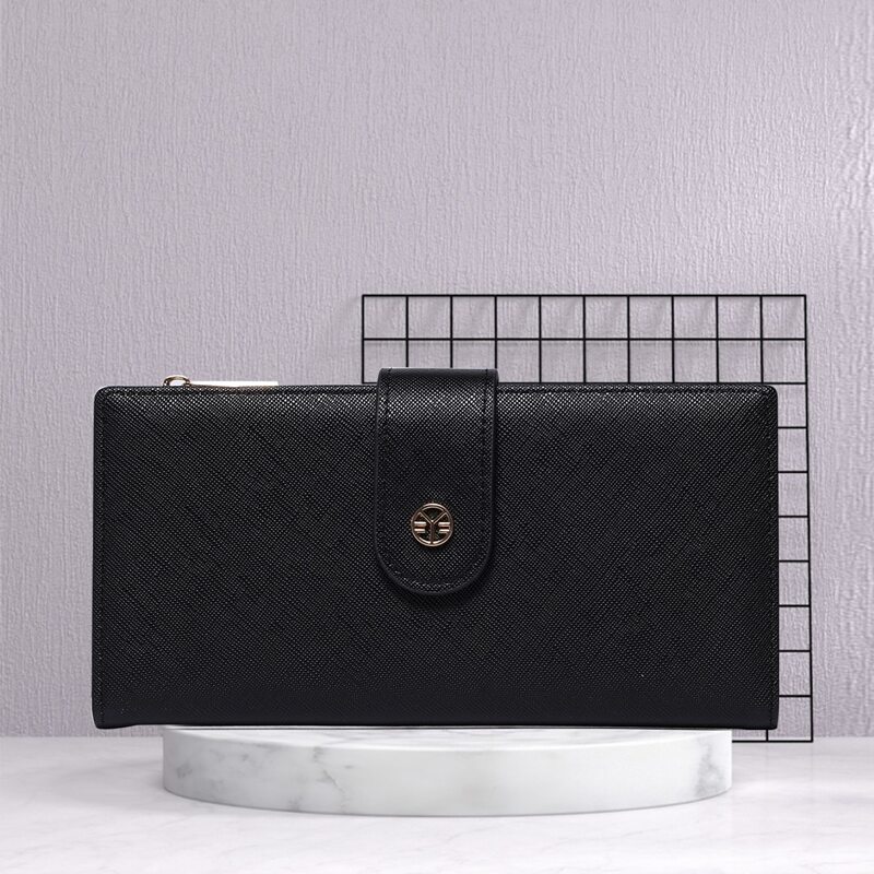 

Minimalist Long Purse, Black