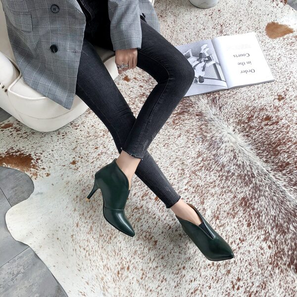 

Solid Slip-On Point Toe Stiletto Heeled Boots, Green