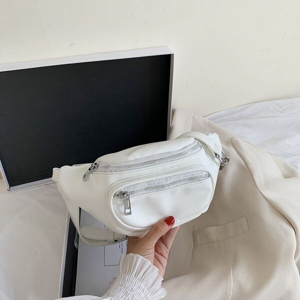 

Minimalist Fanny Pack, White