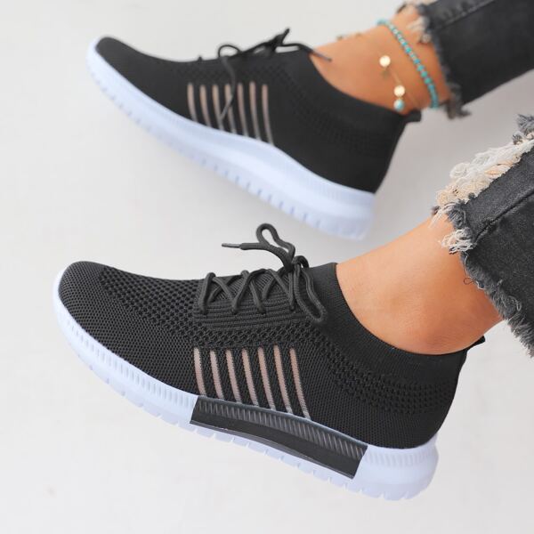 

Lace Up Decor Contrast Mesh Knit Running Shoes, Black