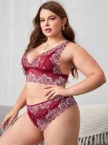 Plus Floral Lace Lingerie Set - Burgundy - View 3