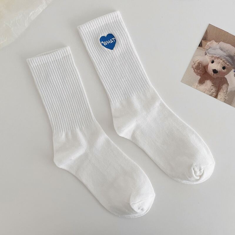 

Heart Embroidery Crew Socks, White