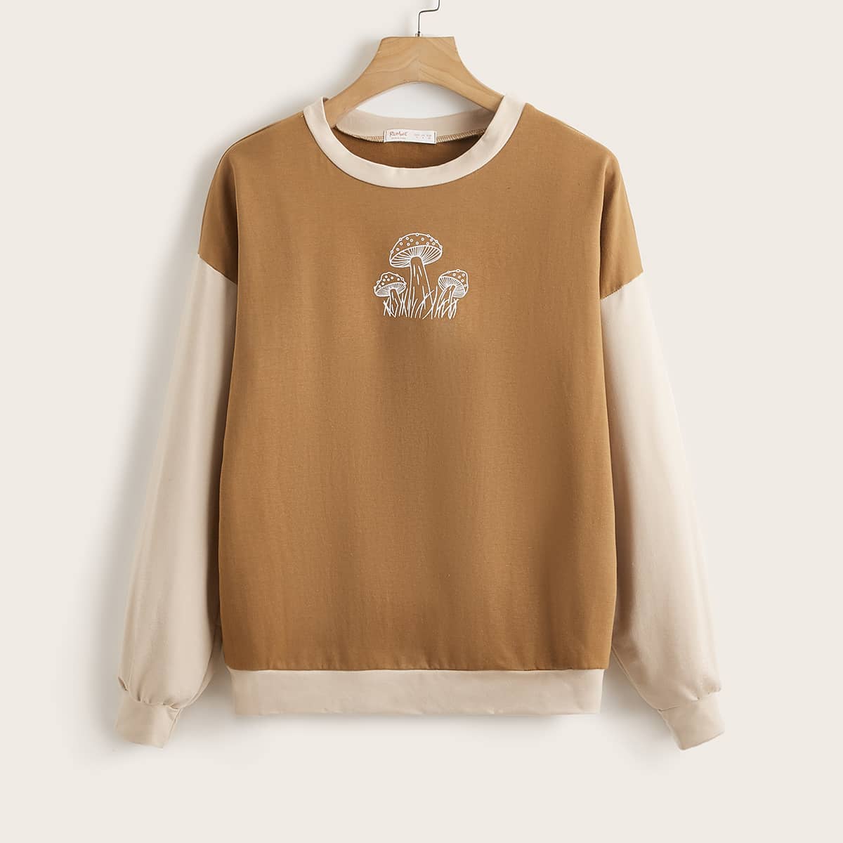 

Mushroom Graphic Colorblock Sweatshirt, Multicolor